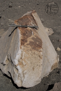 Piedra: 136, Cara decorada: IV