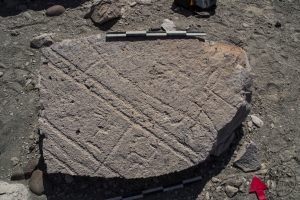 Piedra: 185, Cara decorada: I