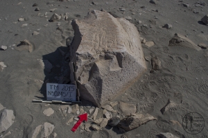 Piedra: 245, Cara decorada: I