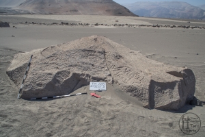 Piedra: 252, Cara decorada: IV