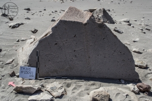 Piedra: 301, Cara decorada: I