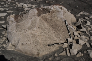 Piedra: 322, Cara decorada: I