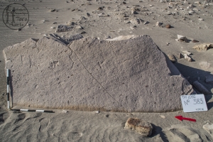 Piedra: 383, Cara decorada: I
