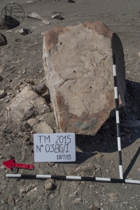 Piedra: 386, Cara decorada: I