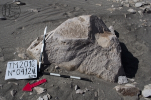 Piedra: 412, Cara decorada: II