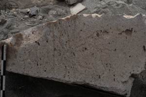 Piedra: 465, Cara decorada: I