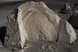 Piedra: 469, Cara decorada: III