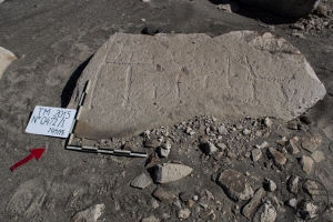 Piedra: 472, Cara decorada: I
