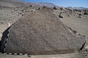 Piedra: 495, Cara decorada: I