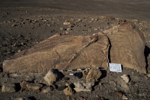 Piedra: 524, Cara decorada: II