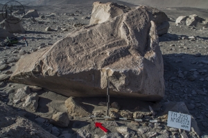 Piedra: 681, Cara decorada: II