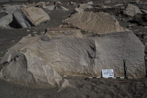 Piedra: 696, Cara decorada: III