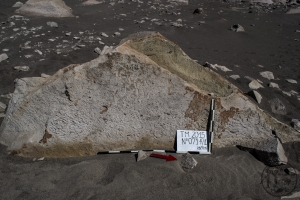 Piedra: 714, Cara decorada: II
