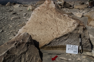 Piedra: 803, Cara decorada: I