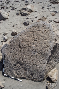 Piedra: 830, Cara decorada: I