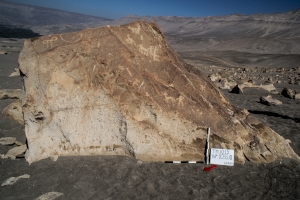 Piedra: 1035, Cara decorada: II
