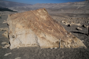 Piedra: 1035, Cara decorada: II