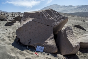 Piedra: 1104, Cara decorada: IV