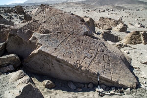 Piedra: 1154, Cara decorada: I