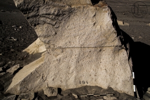 Piedra: 1157, Cara decorada: III