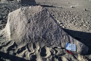 Piedra: 1182, Cara decorada: I
