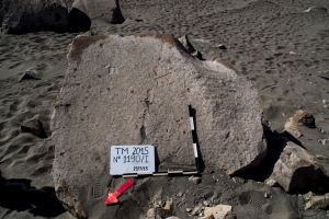 Piedra: 1190, Cara decorada: I