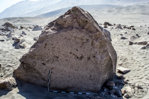 Piedra: 1205, Cara decorada: II