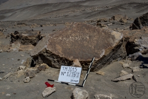 Piedra: 1215, Cara decorada: II