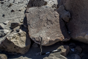 Piedra: 1241, Cara decorada: I