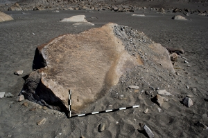 Piedra: 1314, Cara decorada: I