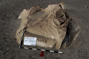 Piedra: 1316, Cara decorada: I
