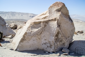 Piedra: 1330, Cara decorada: VI