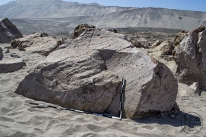 Piedra: 1354, Cara decorada: I