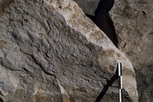 Piedra: 1380, Cara decorada: II
