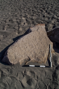 Piedra: 1390, Cara decorada: I