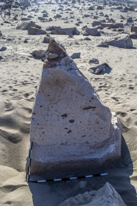 Piedra: 1397, Cara decorada: I