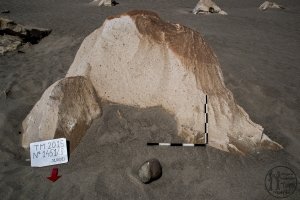 Piedra: 1451, Cara decorada: I