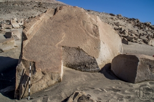 Piedra: 1558, Cara decorada: II
