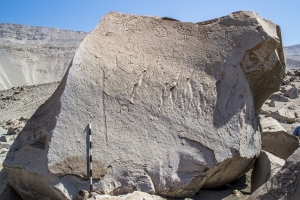 Piedra: 1582, Cara decorada: VI