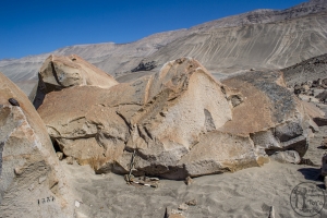 Piedra: 1586, Cara decorada: III