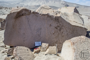 Piedra: 1586, Cara decorada: II