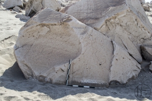 Piedra: 1610, Cara decorada: I