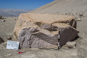 Piedra: 1627, Cara decorada: I
