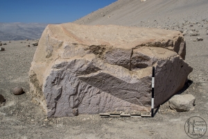Piedra: 1627, Cara decorada: I