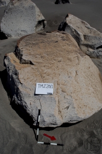 Piedra: 1660, Cara decorada: I